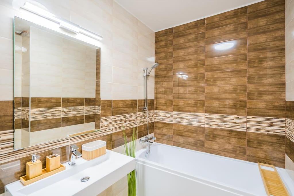 Jungle Apartment Siofok Exterior photo